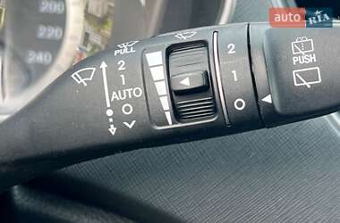 Внедорожник / Кроссовер Hyundai Santa FE 2014 в 