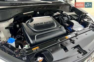 Внедорожник / Кроссовер Hyundai Santa FE 2014 в 