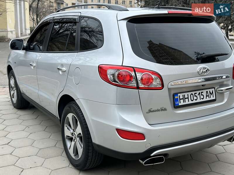 Hyundai Santa FE 2011
