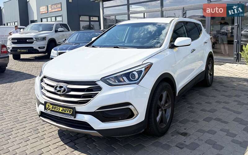 Внедорожник / Кроссовер Hyundai Santa FE 2017 в Мукачево