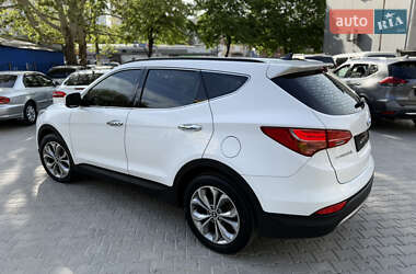 Внедорожник / Кроссовер Hyundai Santa FE 2012 в 