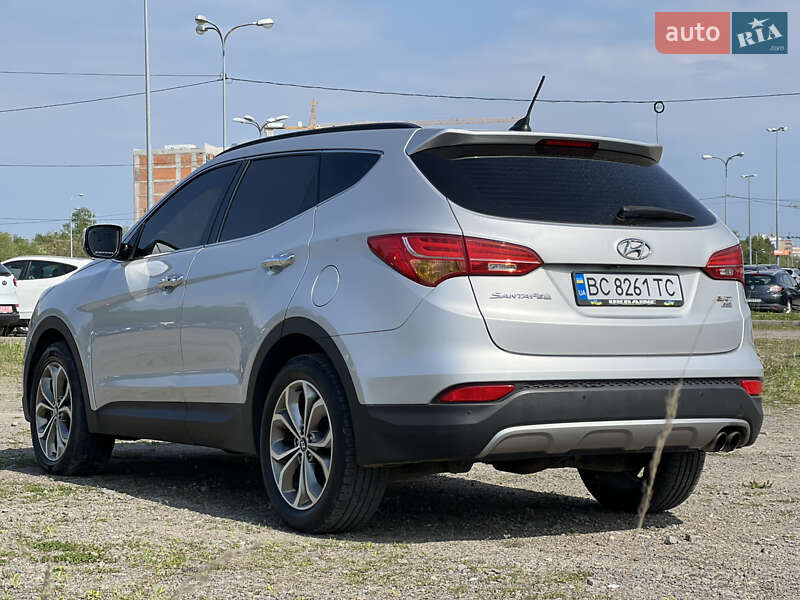 Позашляховик / Кросовер Hyundai Santa FE 2013 в Львові