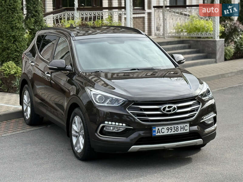 Позашляховик / Кросовер Hyundai Santa FE 2017 в Вінниці