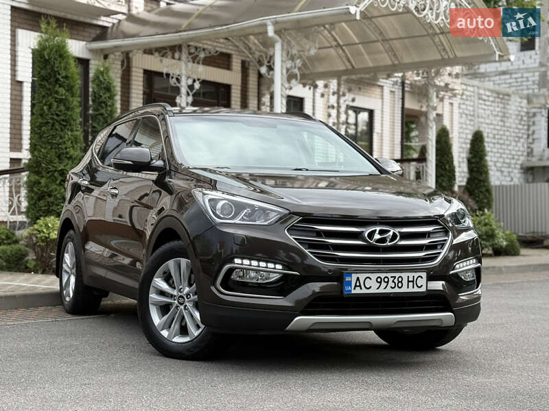 Позашляховик / Кросовер Hyundai Santa FE 2017 в Вінниці