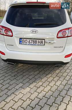 Позашляховик / Кросовер Hyundai Santa FE 2011 в 