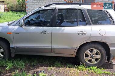 Внедорожник / Кроссовер Hyundai Santa FE 2005 в 