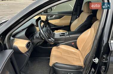 Внедорожник / Кроссовер Hyundai Santa FE 2020 в 