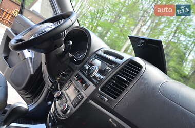 Позашляховик / Кросовер Hyundai Santa FE 2012 в 