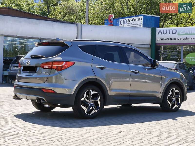 Позашляховик / Кросовер Hyundai Santa FE 2013 в Дніпрі