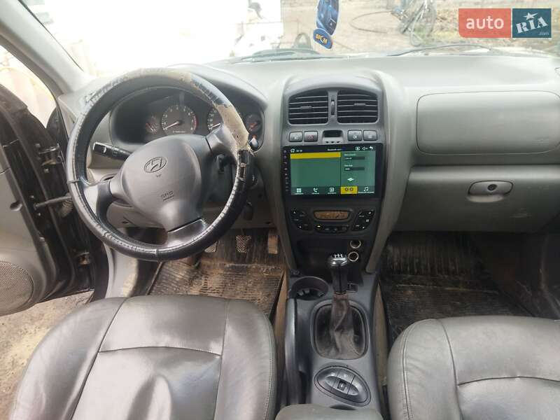 Позашляховик / Кросовер Hyundai Santa FE 2003 в Звенигородці