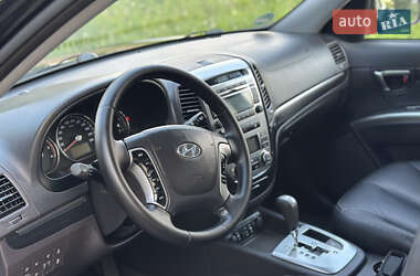Позашляховик / Кросовер Hyundai Santa FE 2011 в 
