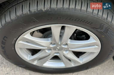Позашляховик / Кросовер Hyundai Santa FE 2011 в 