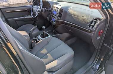 Позашляховик / Кросовер Hyundai Santa FE 2010 в 