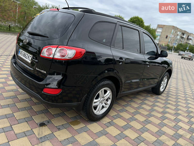 Позашляховик / Кросовер Hyundai Santa FE 2011 в Гайсину