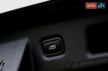Позашляховик / Кросовер Hyundai Santa FE 2021 в 