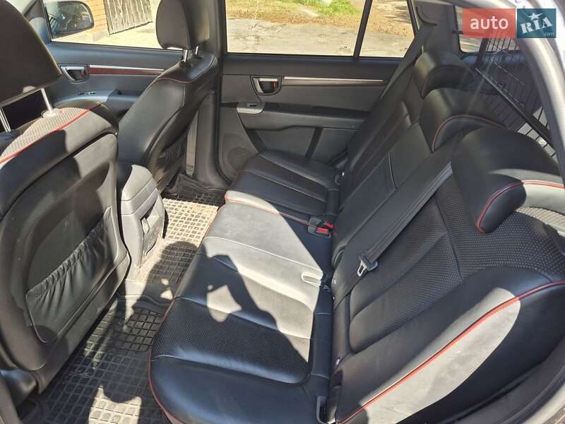 Позашляховик / Кросовер Hyundai Santa FE 2006 в Володимирці