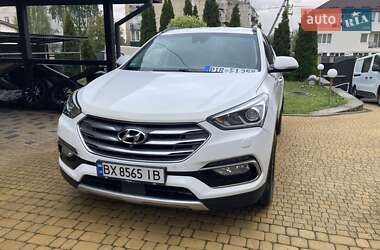 Внедорожник / Кроссовер Hyundai Santa FE 2015 в 