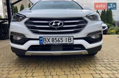 Внедорожник / Кроссовер Hyundai Santa FE 2015 в 