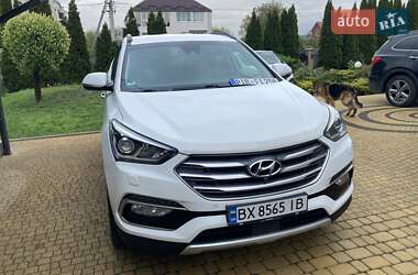 Внедорожник / Кроссовер Hyundai Santa FE 2015 в 