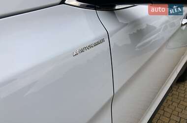 Внедорожник / Кроссовер Hyundai Santa FE 2015 в 