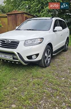 Позашляховик / Кросовер Hyundai Santa FE 2011 в Чернівцях