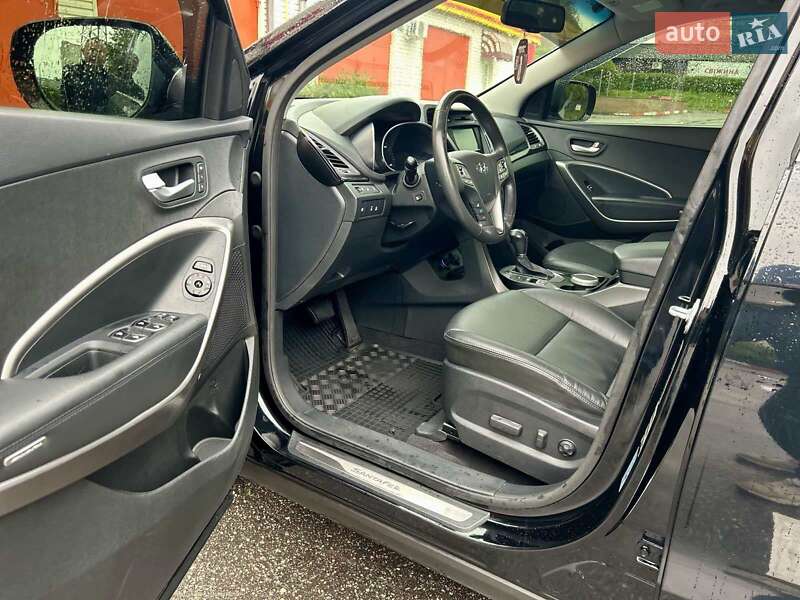 Позашляховик / Кросовер Hyundai Santa FE 2014 в Харкові