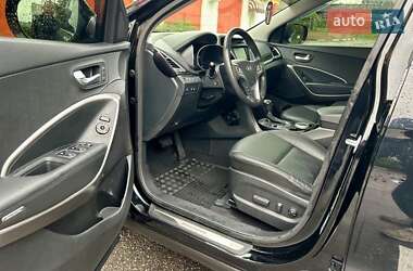 Внедорожник / Кроссовер Hyundai Santa FE 2014 в 