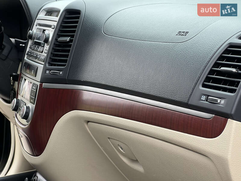 Позашляховик / Кросовер Hyundai Santa FE 2007 в Житомирі
