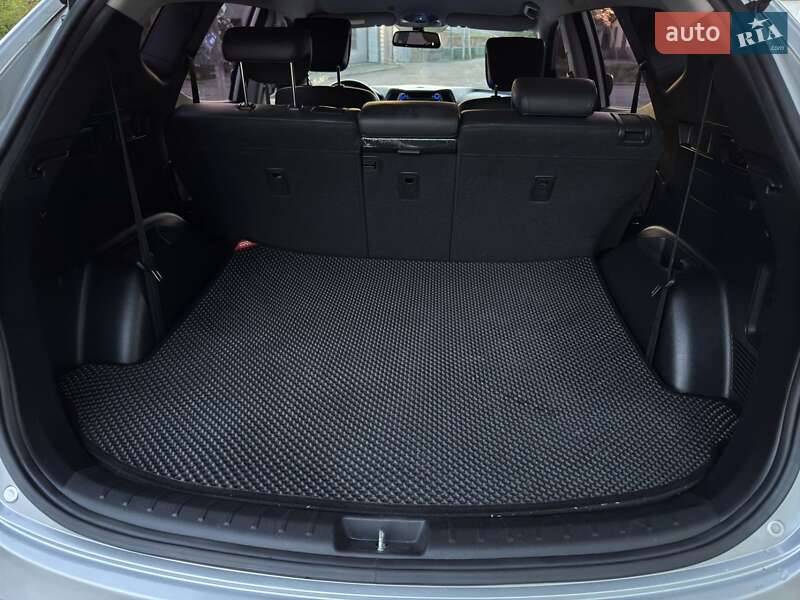 Позашляховик / Кросовер Hyundai Santa FE 2013 в Первомайську