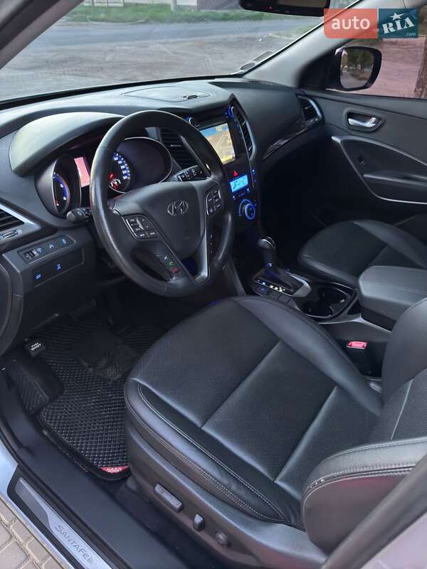 Позашляховик / Кросовер Hyundai Santa FE 2013 в Первомайську