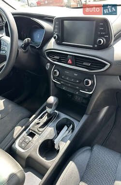 Позашляховик / Кросовер Hyundai Santa FE 2019 в 