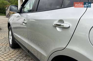 Позашляховик / Кросовер Hyundai Santa FE 2007 в 