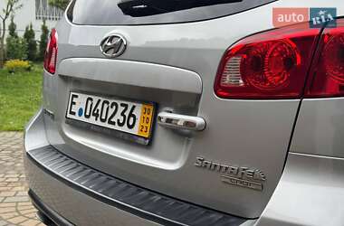 Позашляховик / Кросовер Hyundai Santa FE 2007 в 