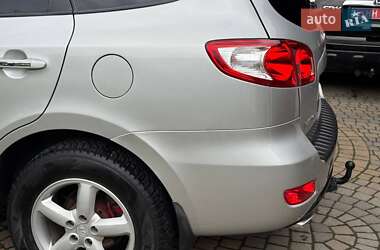 Позашляховик / Кросовер Hyundai Santa FE 2007 в 