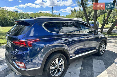 Внедорожник / Кроссовер Hyundai Santa FE 2020 в 