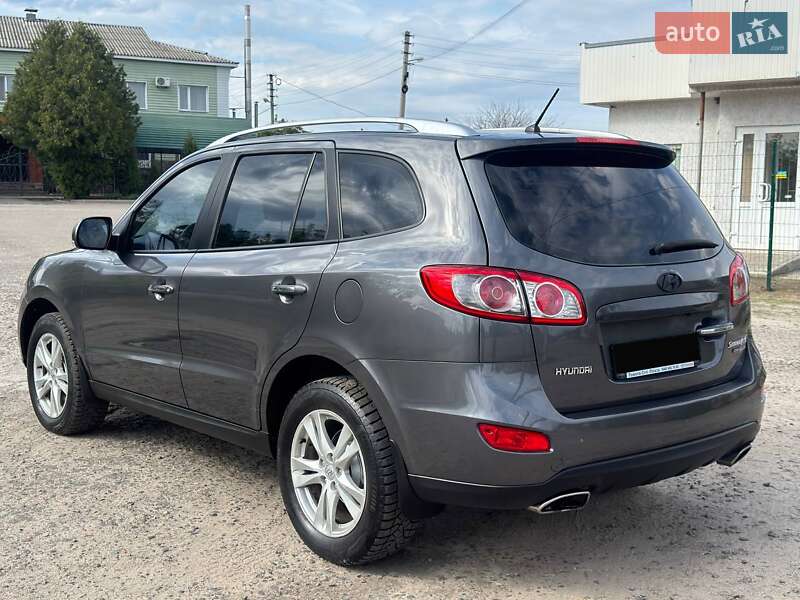 Позашляховик / Кросовер Hyundai Santa FE 2012 в Охтирці