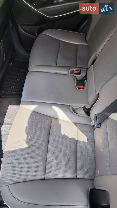 Внедорожник / Кроссовер Hyundai Santa FE 2017 в Львове