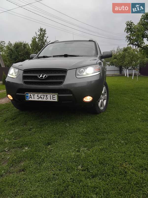 Внедорожник / Кроссовер Hyundai Santa FE 2006 в Ивано-Франковске