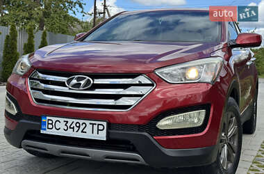 Внедорожник / Кроссовер Hyundai Santa FE 2015 в 