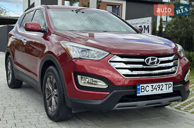 Внедорожник / Кроссовер Hyundai Santa FE 2015 в 