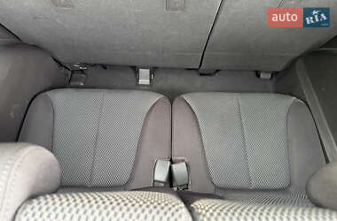 Внедорожник / Кроссовер Hyundai Santa FE 2012 в 