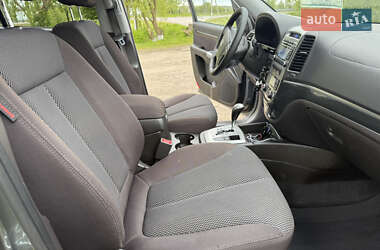 Внедорожник / Кроссовер Hyundai Santa FE 2012 в 
