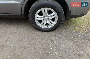 Внедорожник / Кроссовер Hyundai Santa FE 2012 в 