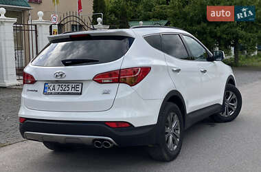 Внедорожник / Кроссовер Hyundai Santa FE 2014 в 