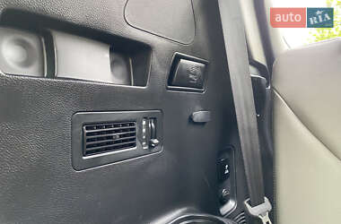 Внедорожник / Кроссовер Hyundai Santa FE 2014 в 