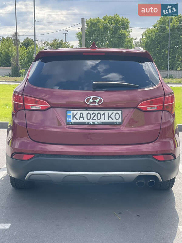 Внедорожник / Кроссовер Hyundai Santa FE 2014 в Вишневом