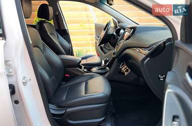 Внедорожник / Кроссовер Hyundai Santa FE 2013 в 