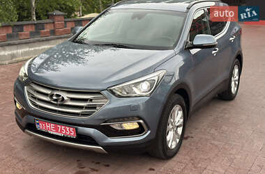 Внедорожник / Кроссовер Hyundai Santa FE 2017 в 