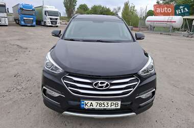 Внедорожник / Кроссовер Hyundai Santa FE 2017 в 