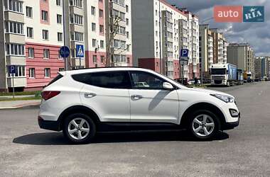 Внедорожник / Кроссовер Hyundai Santa FE 2013 в 